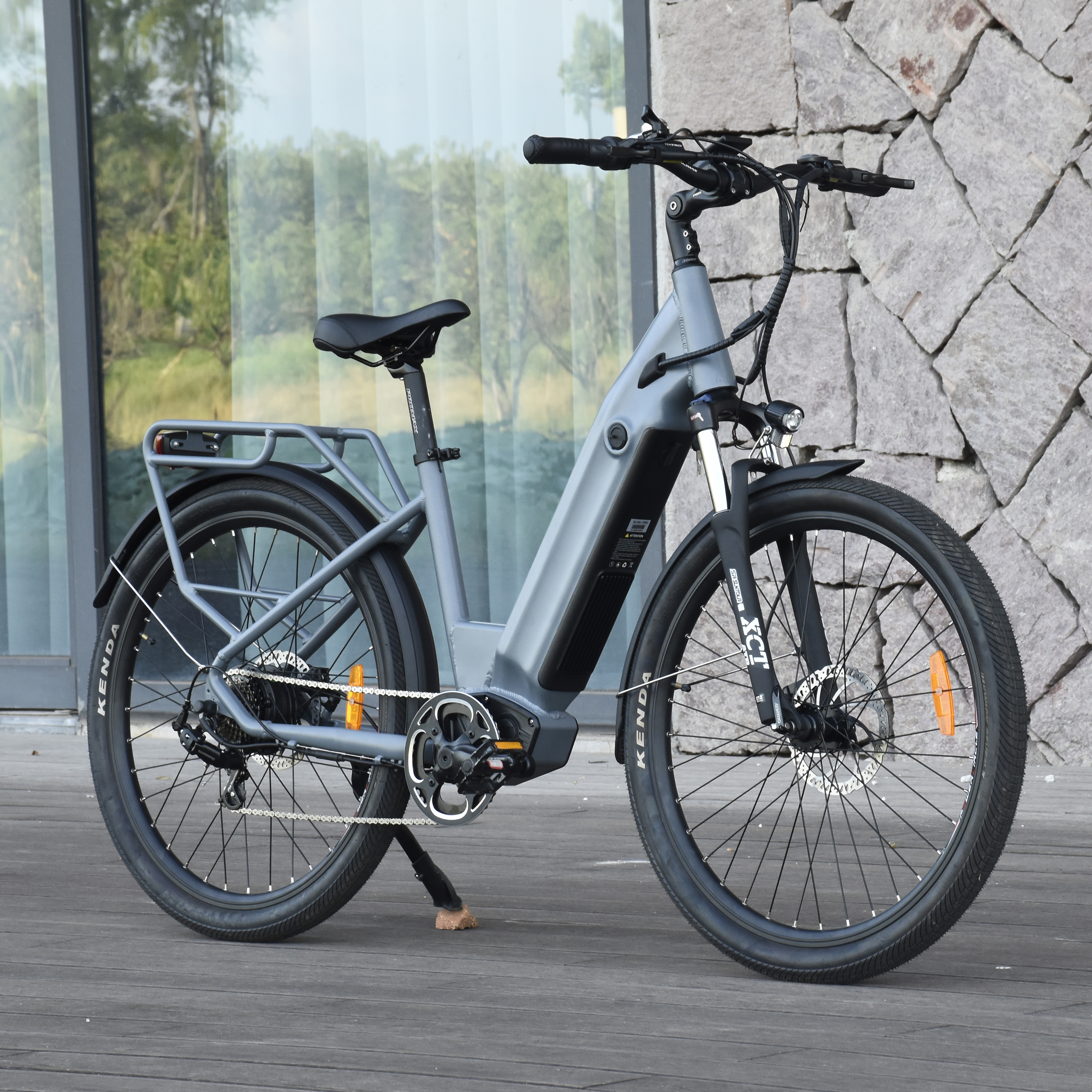 Hard Tail Tiner Tire Electric City Bike 500W Hinterradnabe Motorrad elektrisch 