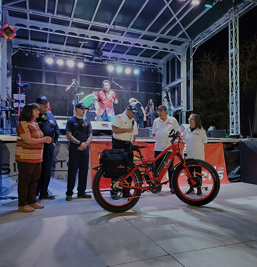 Video über ein 26-Zoll-Elektrofahrrad mit zwei Motoren